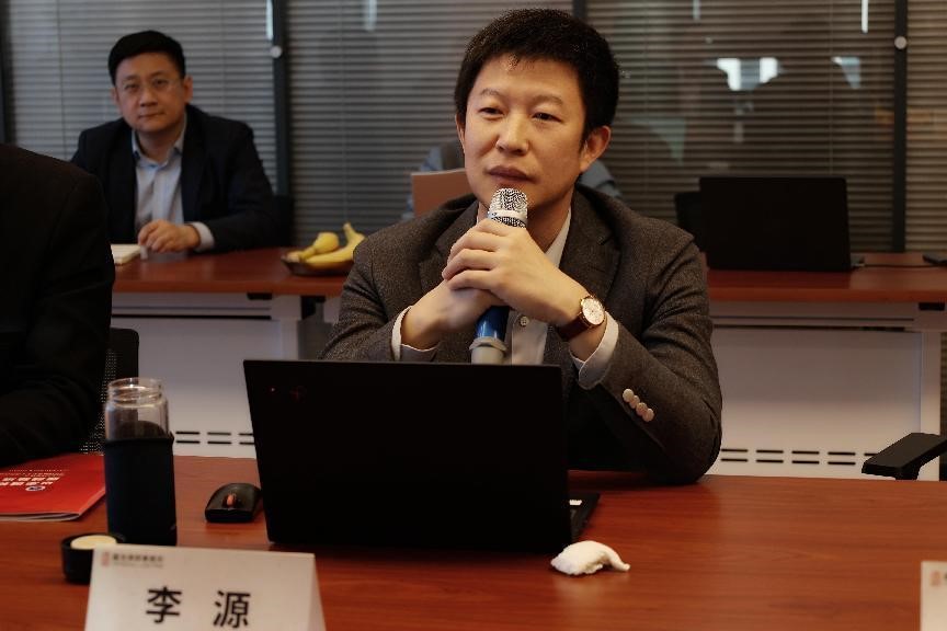 1124-5.jpg 1124-5.jpg